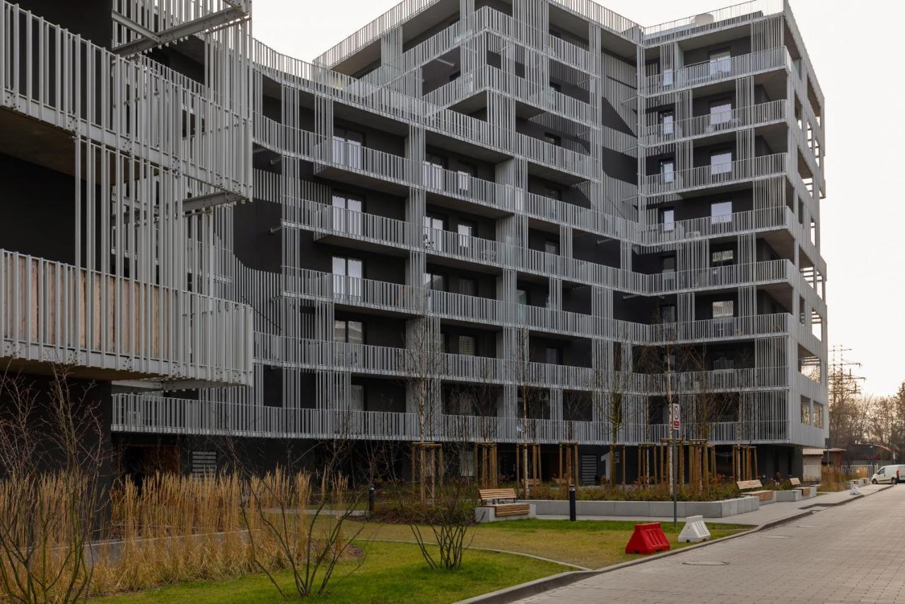 Stacja Wola Apartments With Parking By Noclegi Renters วอร์ซอ ภายนอก รูปภาพ